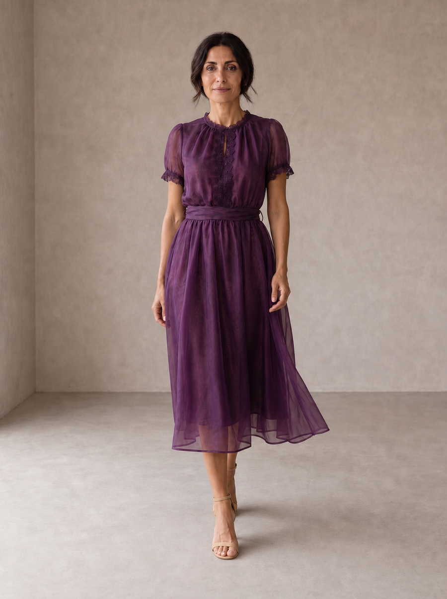Flavia | Chiffon Maxi Dress with Keyhole Neckline and Lace Trim