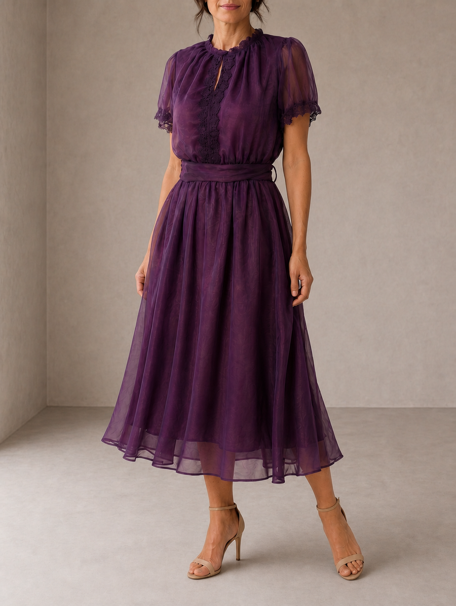 Flavia | Chiffon Maxi Dress with Keyhole Neckline and Lace Trim