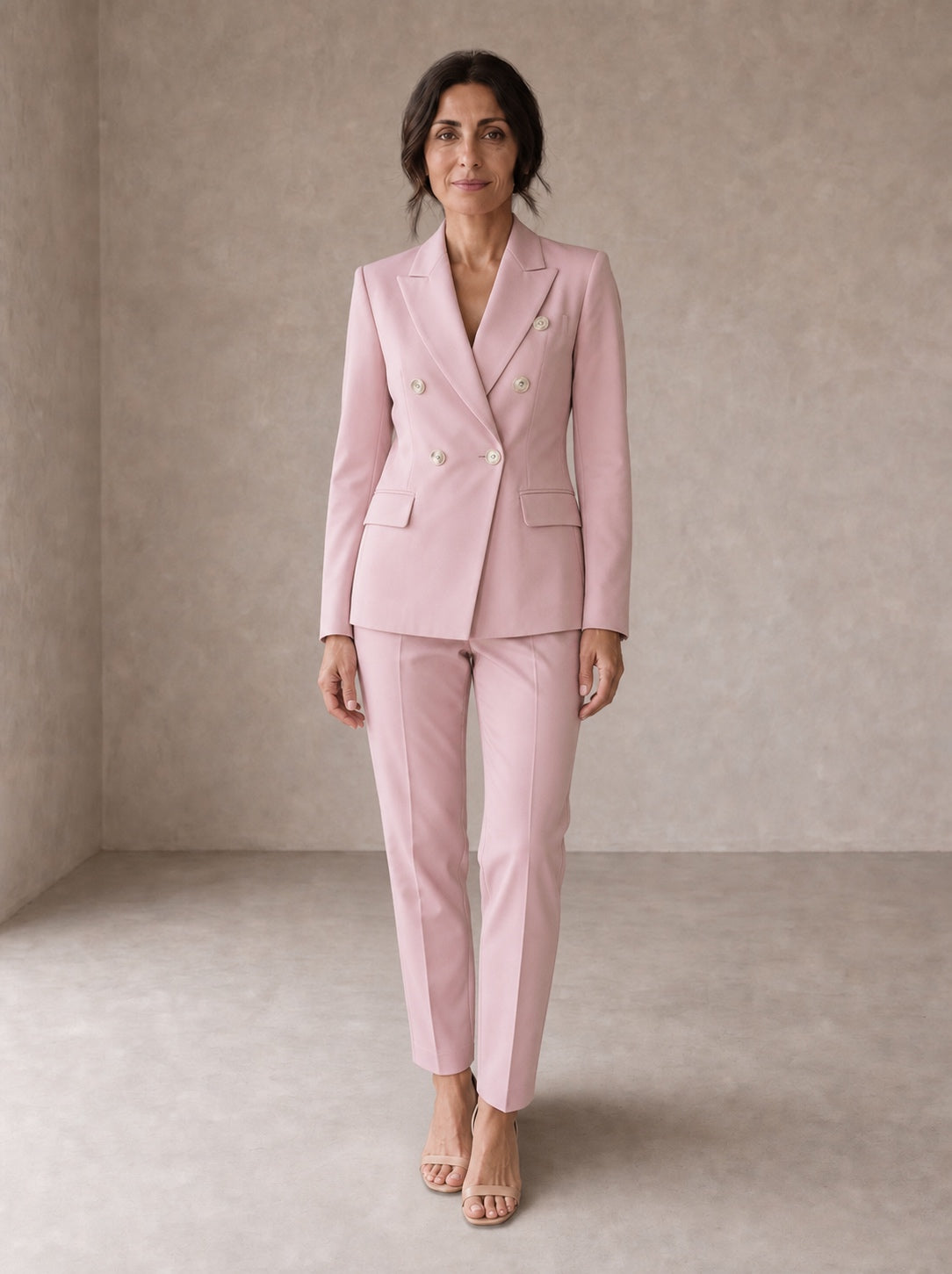 Elvire | Elegant Crossover Suit