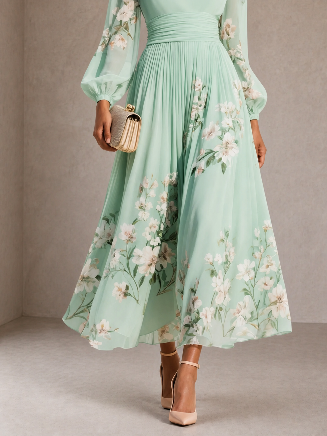 Cisella | Light Green Floral Midi Dress