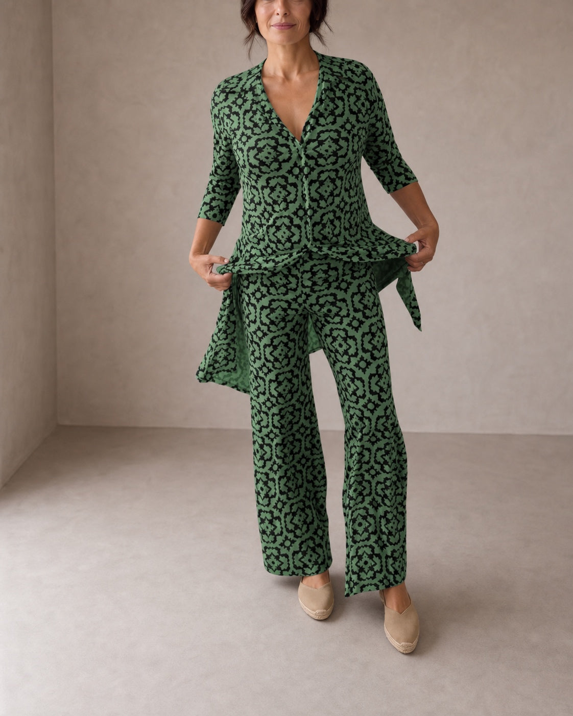 Kailiane | Elegant Vintage-Style Co-ord Set
