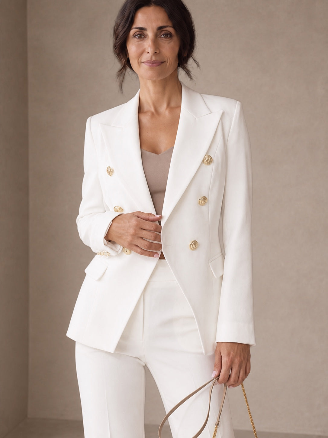 Elvire | Elegant Crossover Suit